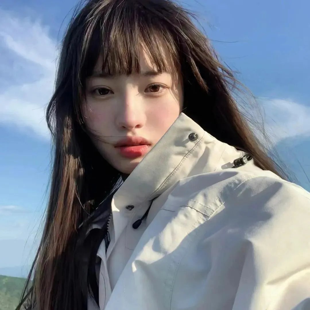 铁路的白蔷薇